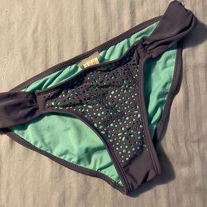 Hot Water size M fully lined bikini bottom